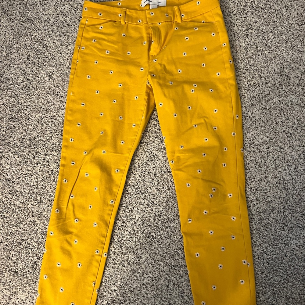 Old Navy Mustard Floral Pixie Pants